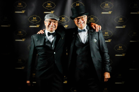Ein gutes Team: Dietmar Nagel (li.) und Helmut Czichon (re.) feierten ausgelassen das Firmenjubiläum Jubilaeum 2018